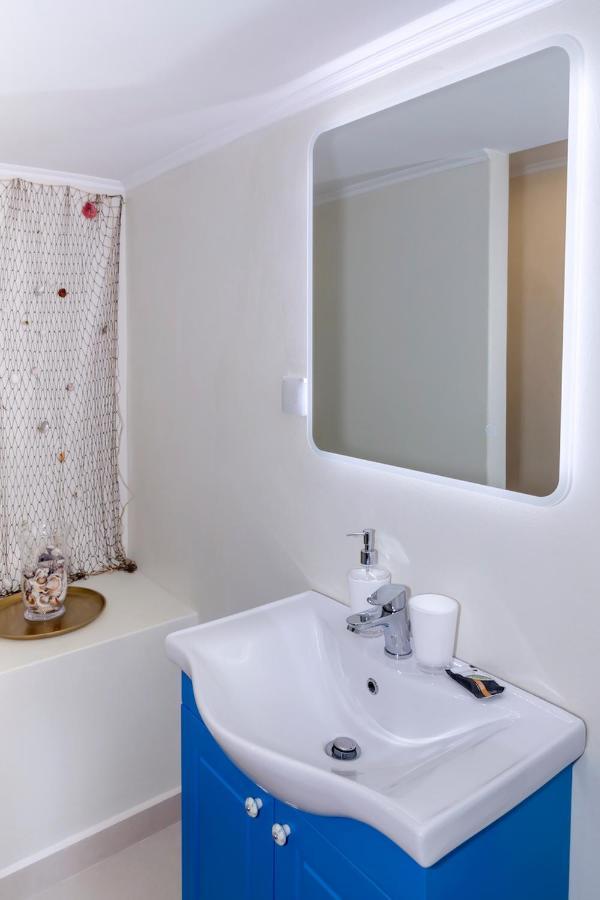 Blue And White Apartment Vipgreece Ateny Zewnętrze zdjęcie